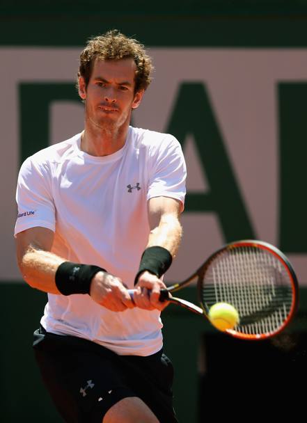 Andy Murray in azione contro Djokovic (Getty Images)